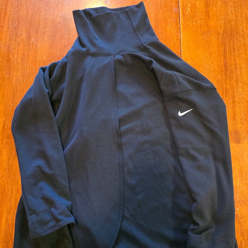 Nike Women's Dri Fit Long Sleeve Yoga Training Cross Front Wrap Top Large